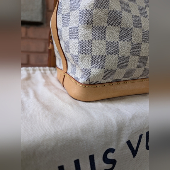 Louis Vuitton Noe BB in Azur Damier - Picture 8 of 13